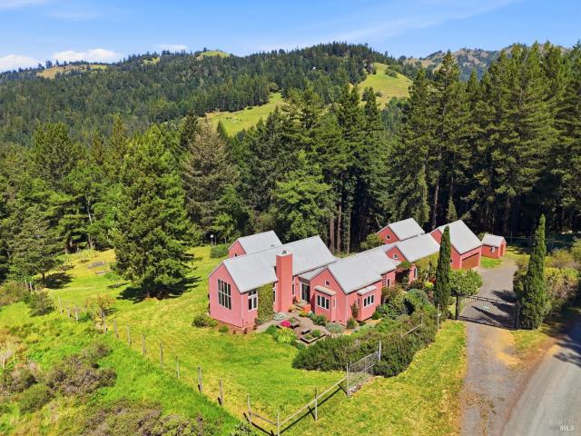 House for sale in Jenner, California
