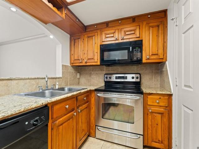 Condo for sale in Baton Rouge, East Baton Rouge Parish