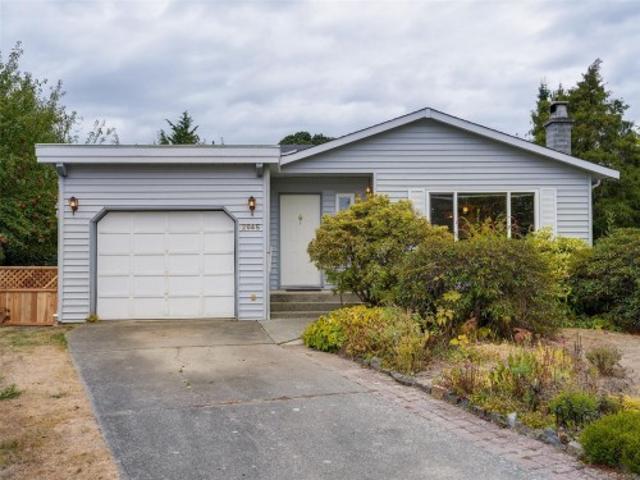 House for sale in Sidney, British Columbia