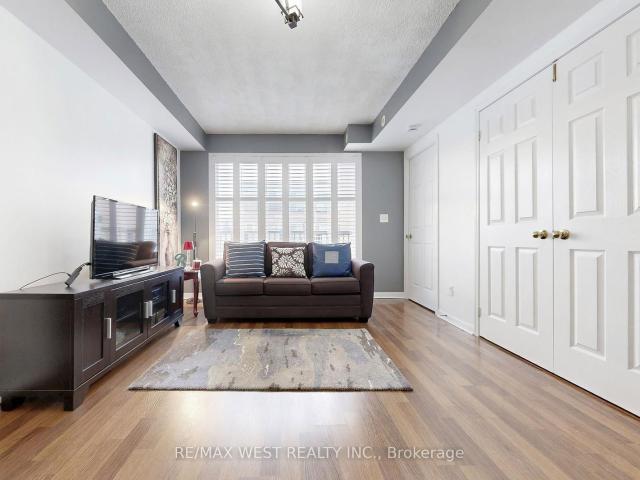 Condo for sale in Woburn, Ontario
