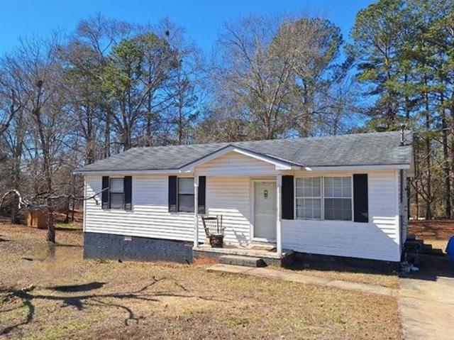 House for sale in Lanett, Alabama