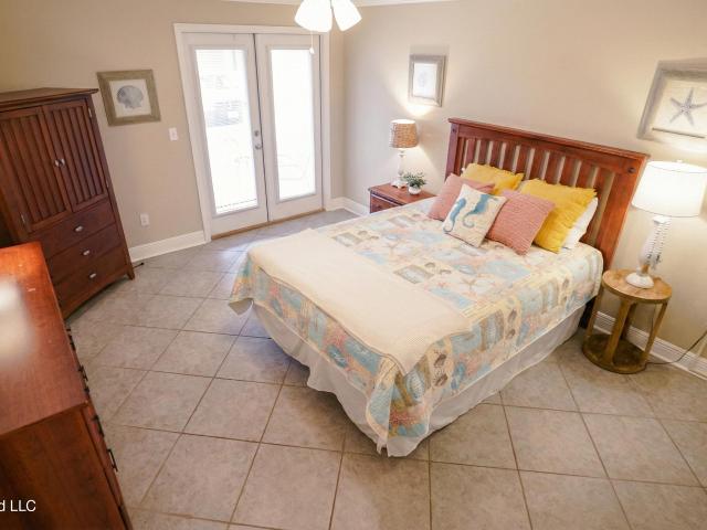 Condo for sale in Biloxi, Mississippi