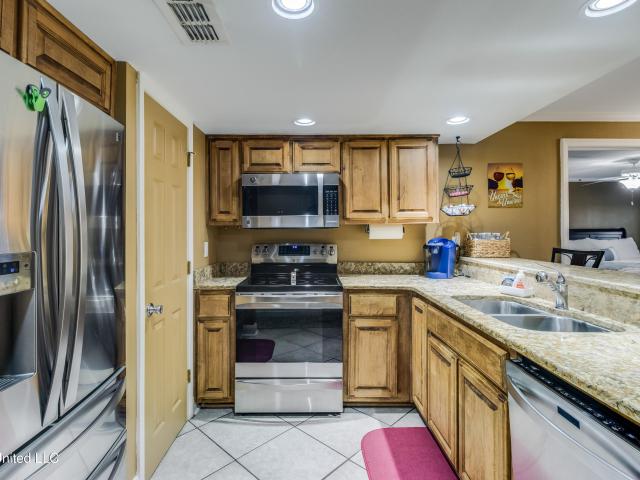 Condo for sale in Biloxi, Mississippi