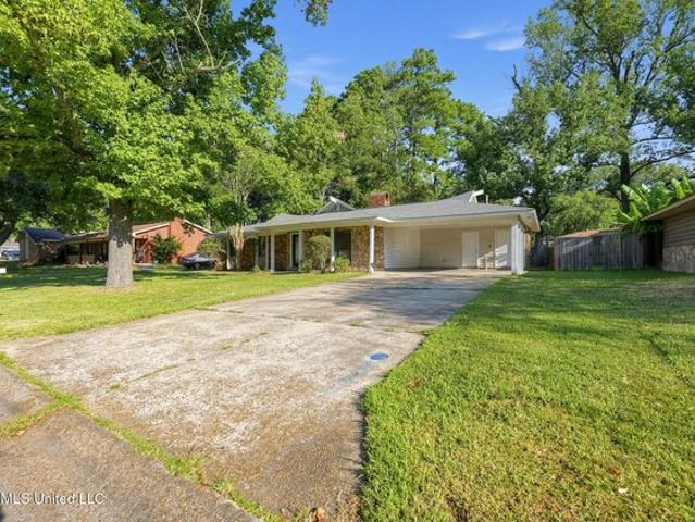 House for sale in Pearl, Mississippi