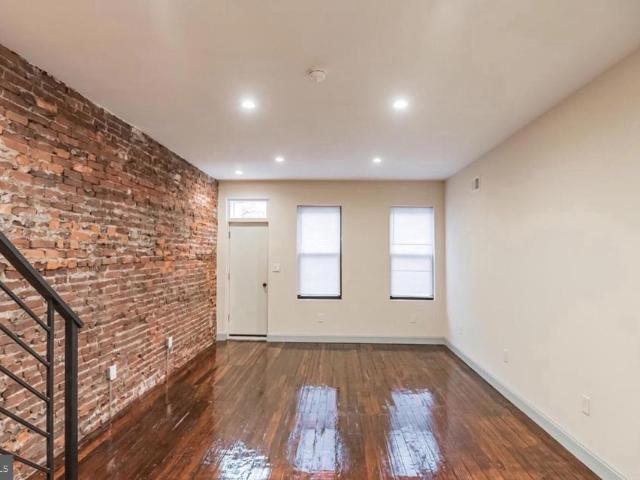 Townhouse for sale in Philadelphia, Pennsylvania