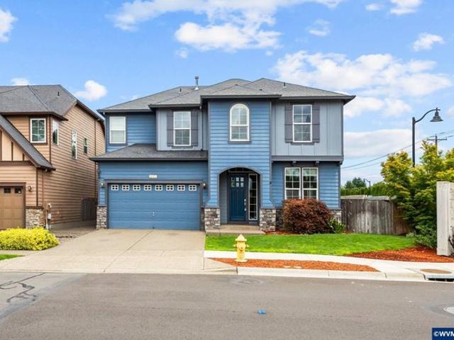 House for sale in Oregonia