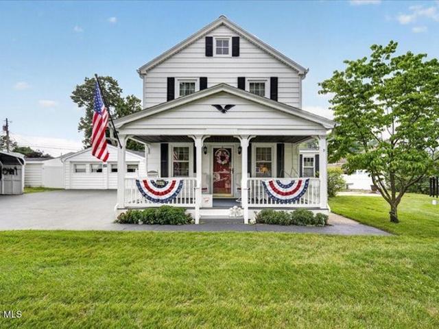 House for sale in Schenectady, New York