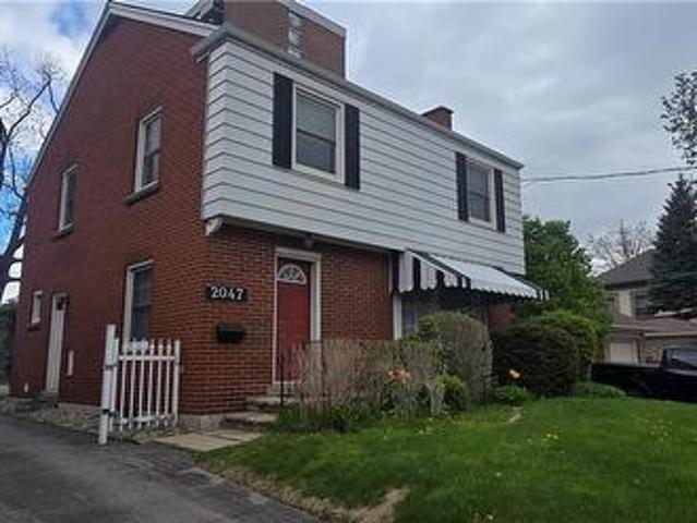 House for rent in Burlington, Ontario