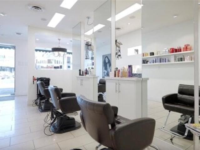 Office for sale in Oak Bay, British Columbia