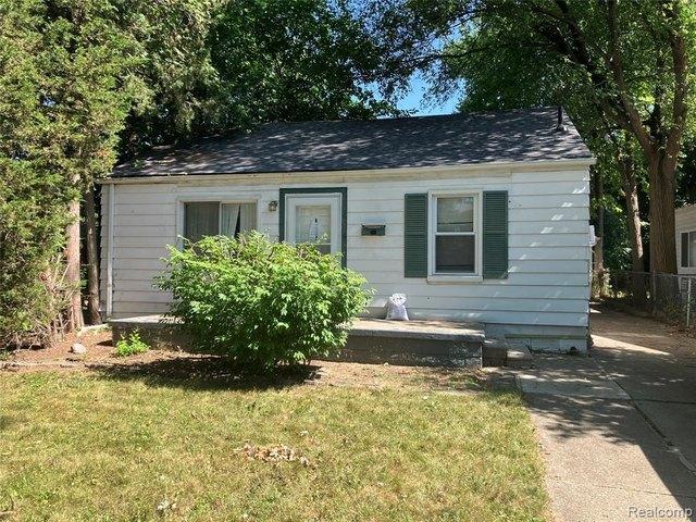House for sale in Harper Woods, Michigan