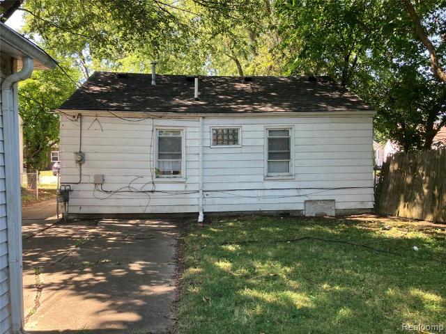 House for sale in Harper Woods, Michigan