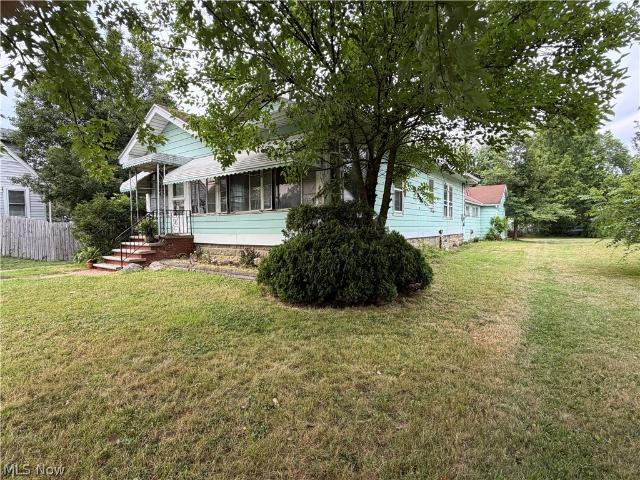 House for sale in Elyria, Ohio