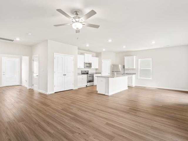 House for sale in White Bluff