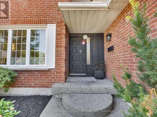 House for sale in Oakville, Ontario