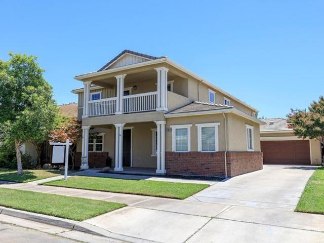 House for sale in Oakdale, California