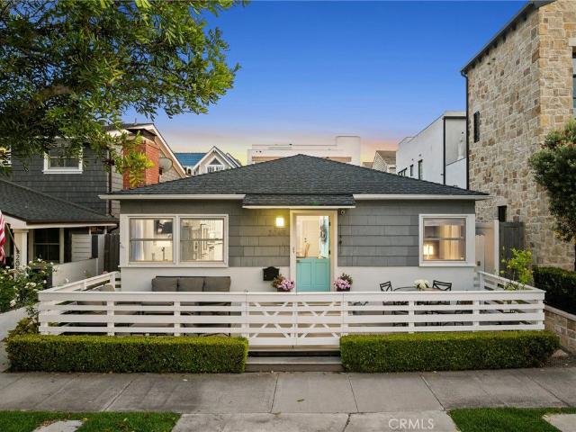 House for rent in Corona Del Mar, California