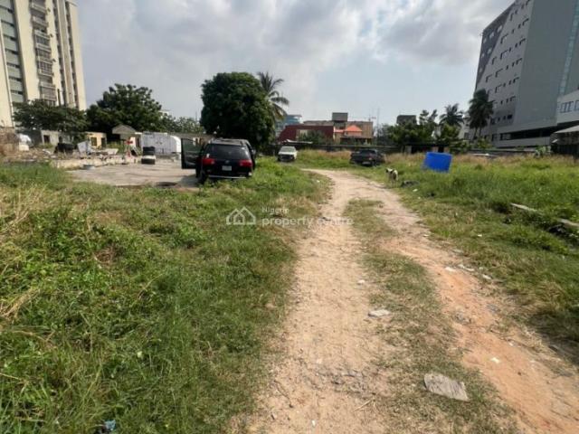 Property for sale in Eti Osa, Abuja