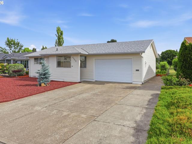 House for sale in Oregonia