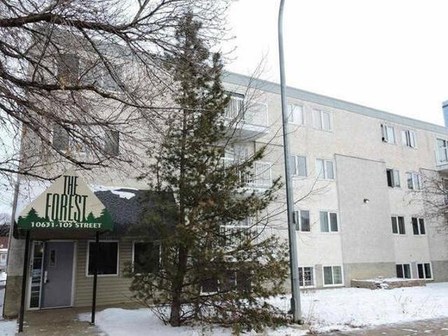 House for sale in Edmonton