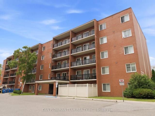 Condo for sale in Woburn, Ontario