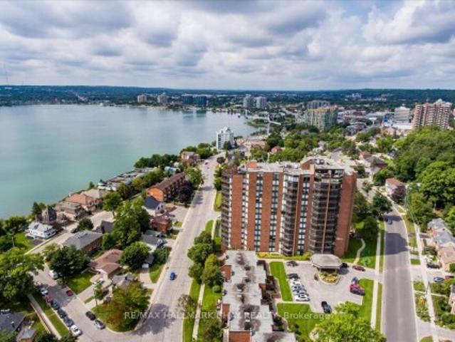 Condo for sale in Barrie, Ontario