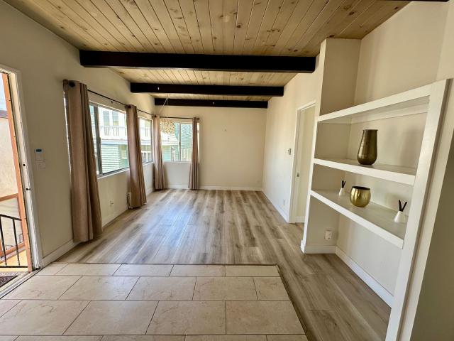 Duplex for rent in Manhattan Beach, California