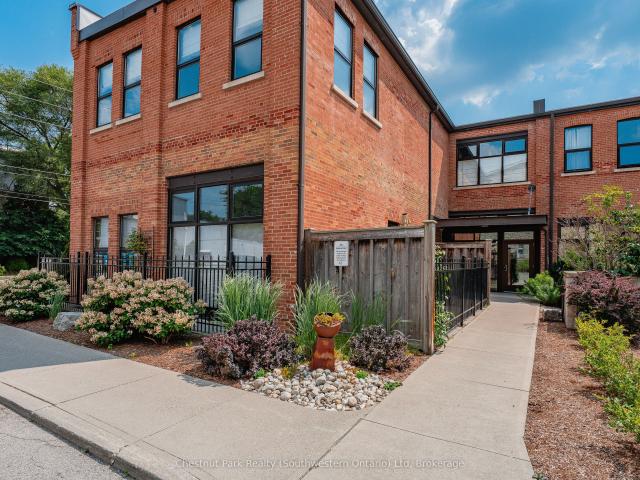 Condo for sale in Guelph, Ontario