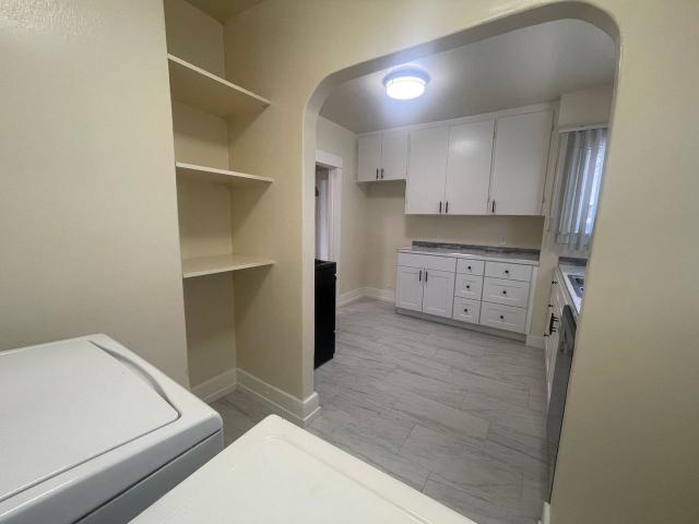 Apartment for rent in Glendale, California