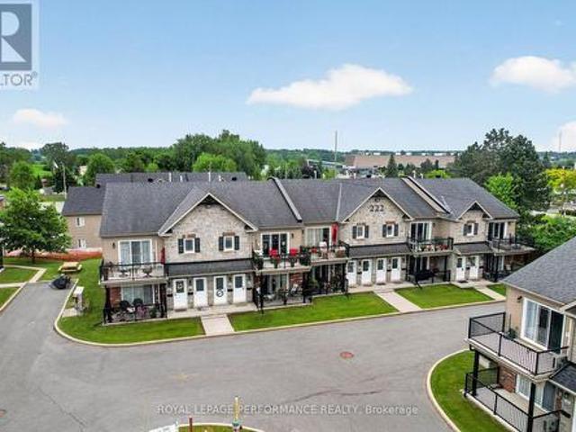 Townhouse for sale in Cornwall, Ontario