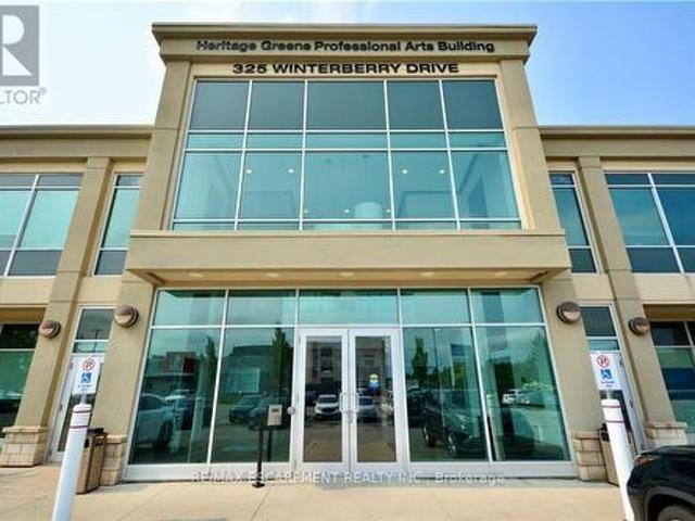 Commercial for rent in Ancaster, Ontario