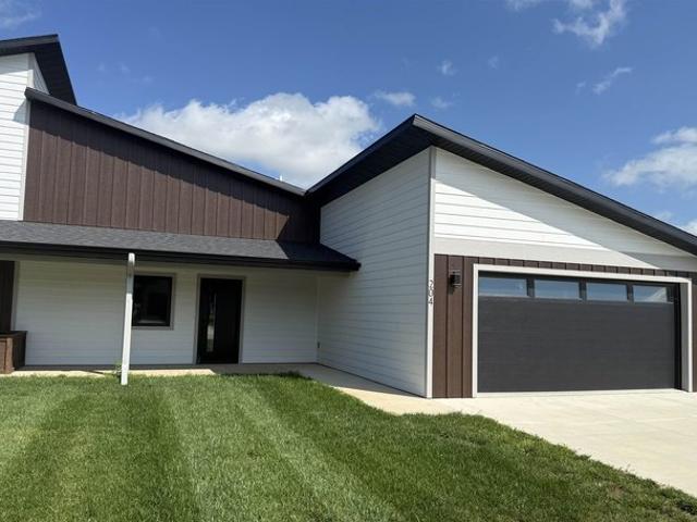 Townhouse for sale in Spencer, Iowa