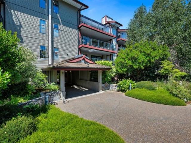 Property for sale in James Bay, Victoria