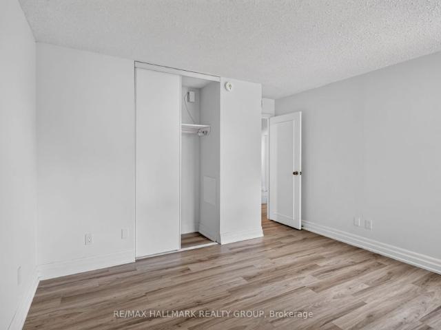 House for rent in Somerset, Ottawa