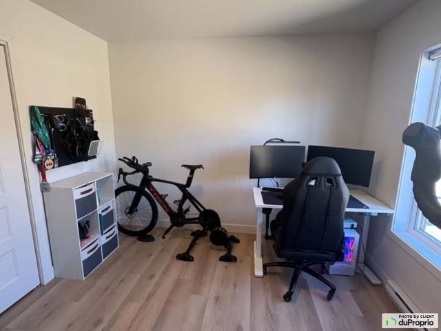 Apartment for rent in Brompton–Rock Forest–Saint-Élie–Deauville, Sherbrooke