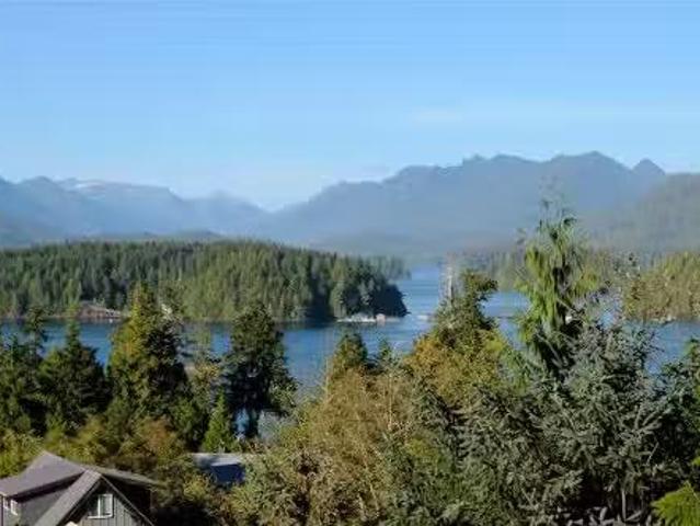 Condo for sale in Clayoquot, British Columbia