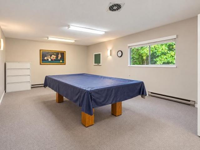 Townhouse for sale in Strawberry Hill, Surrey