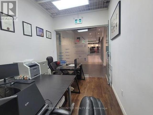 Commercial for rent in York, Ontario
