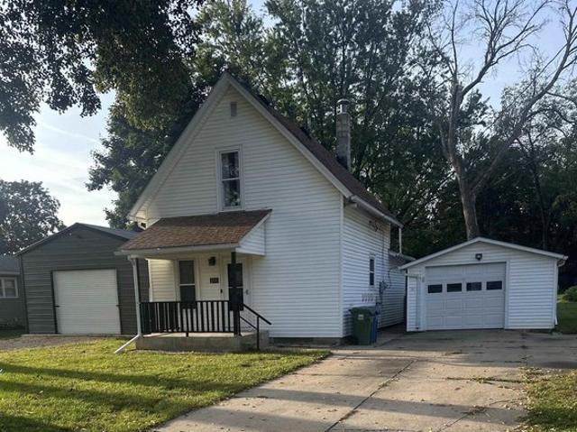 House for sale in Charles City, Floyd County