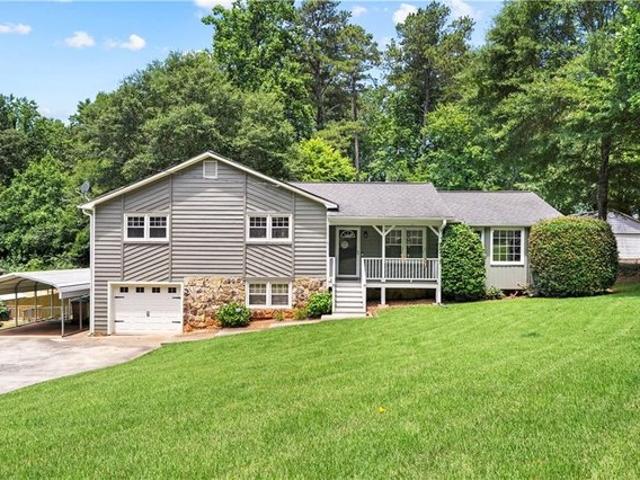 House for sale in Woodstock, Georgia