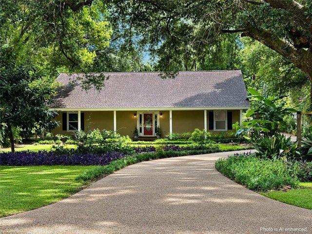 House for sale in Satsuma, Alabama