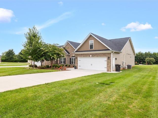 Townhouse for sale in Reidsville, North Carolina