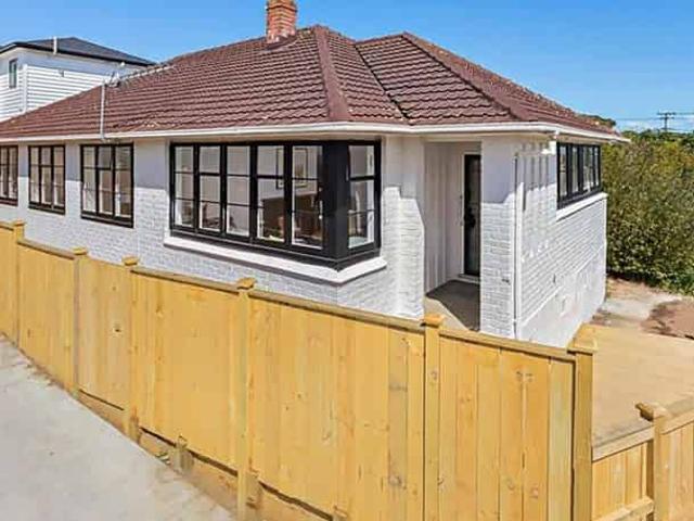 House for rent in Avondale, Oroua County