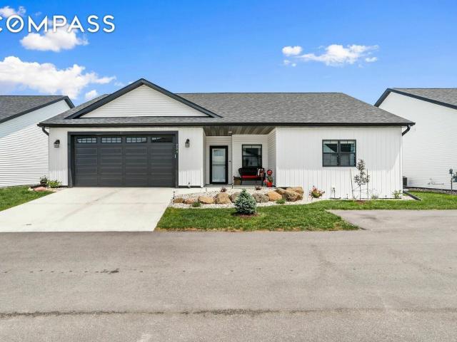 Condo for sale in Belleville