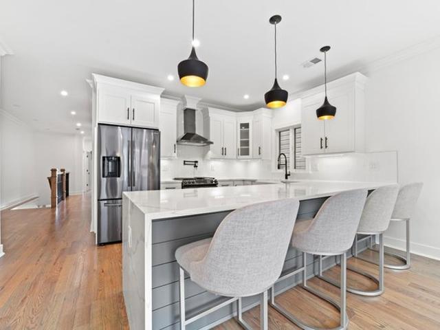 Condo for sale in Hudson, New Jersey
