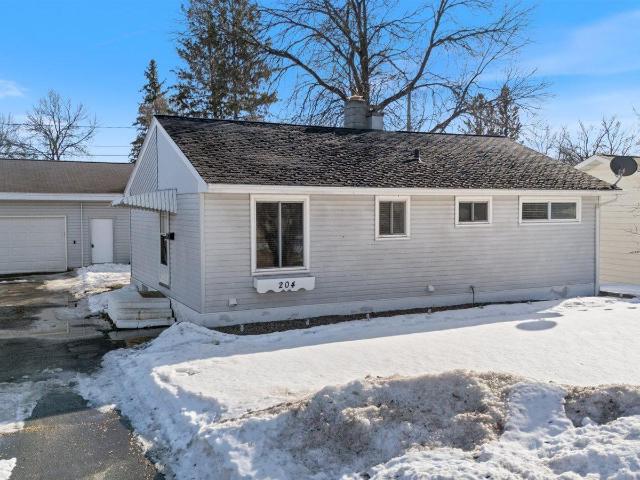 House for sale in Hoyt Lakes, Minnesota