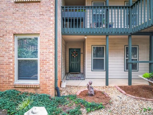Condo for sale in Duluth, Georgia