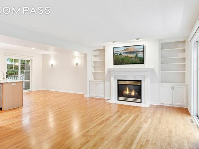 Townhouse for sale in Wayzata