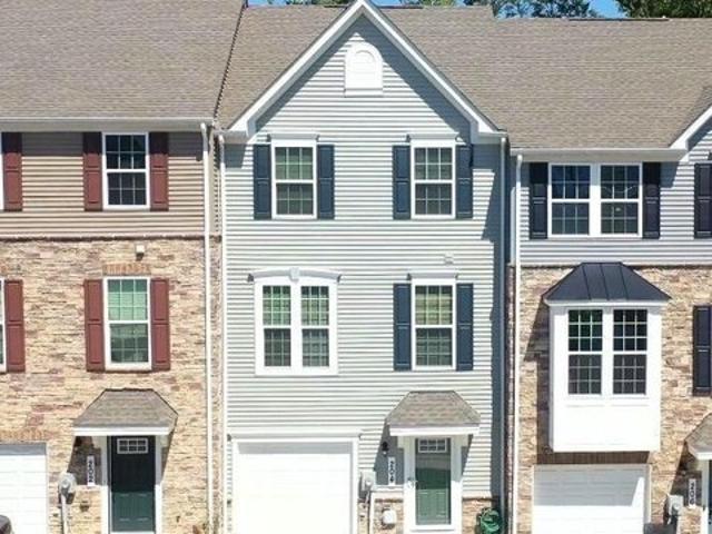 Townhouse for sale in Indian Head, Maryland