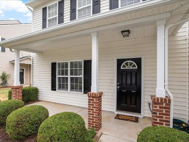 Townhouse for sale in Autumn Park, Holly Springs