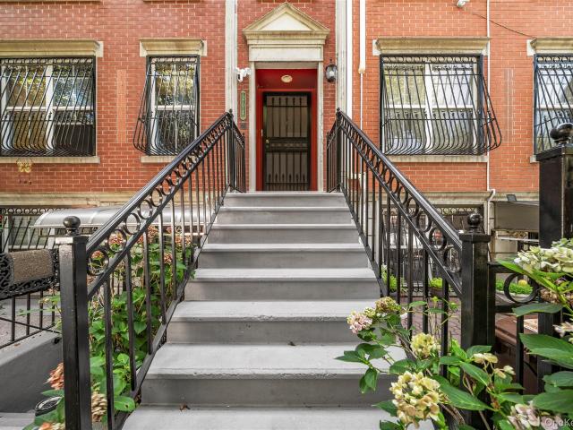Property for rent in Arverne, New York